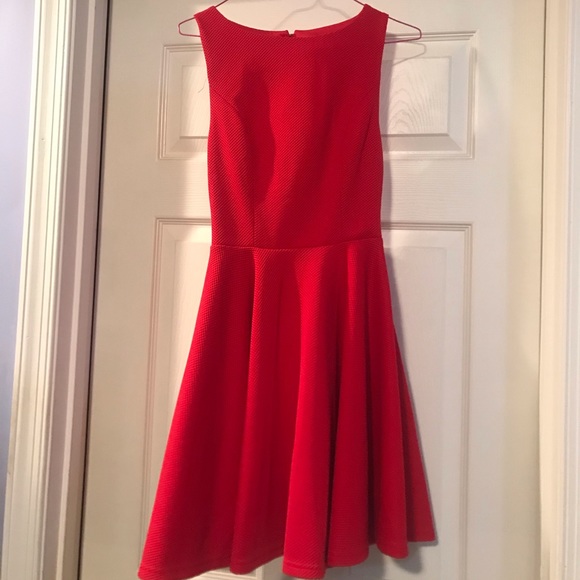 Gal About Town Red Skater Dress - NWT - Picture 4 of 6